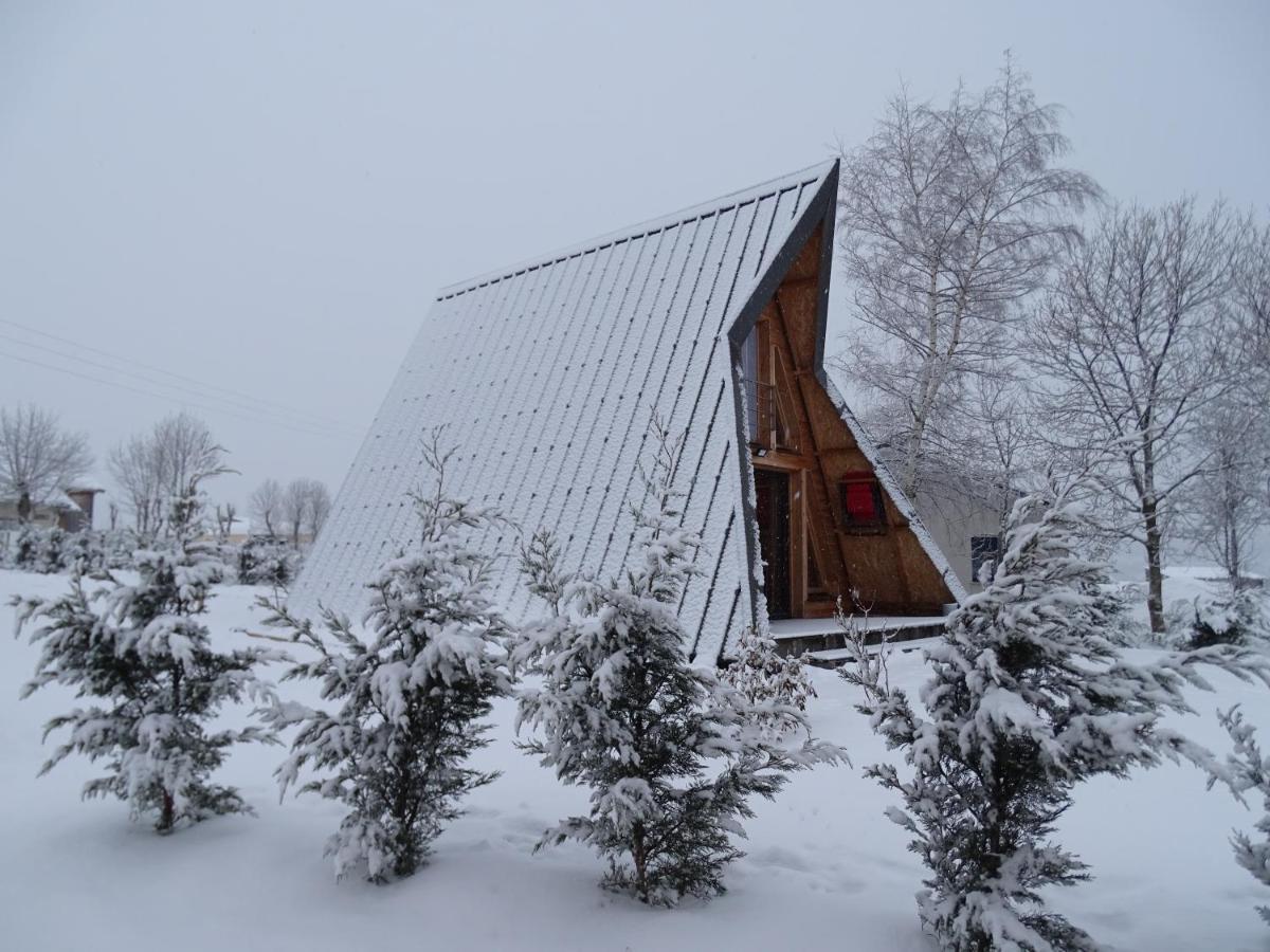 Logis Las Crozas La Cocotte Vernines Buitenkant foto